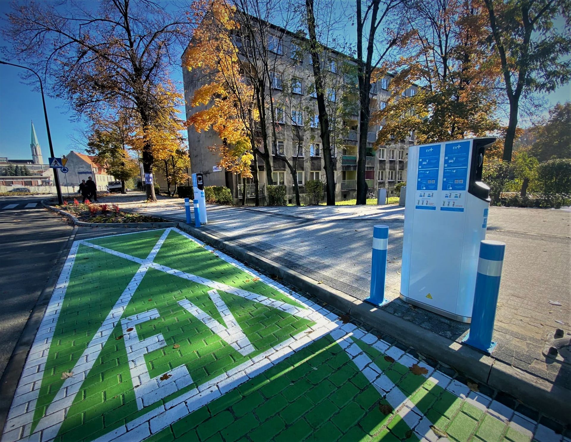Stacje ładowania samochodów elektrycznych